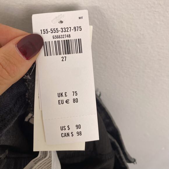 NWT Abercrombie & Fitch Low Rise Baggy Jean Black w/ Raw Hem 27 - Picture 9 of 11